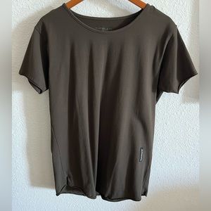 Alphalete Scoop Tee - Medium